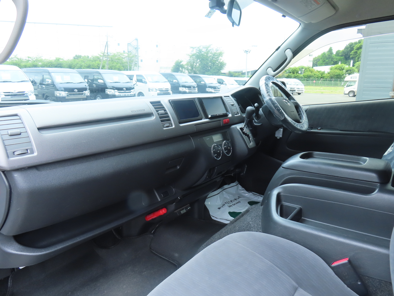 キャンピングカーバンコン