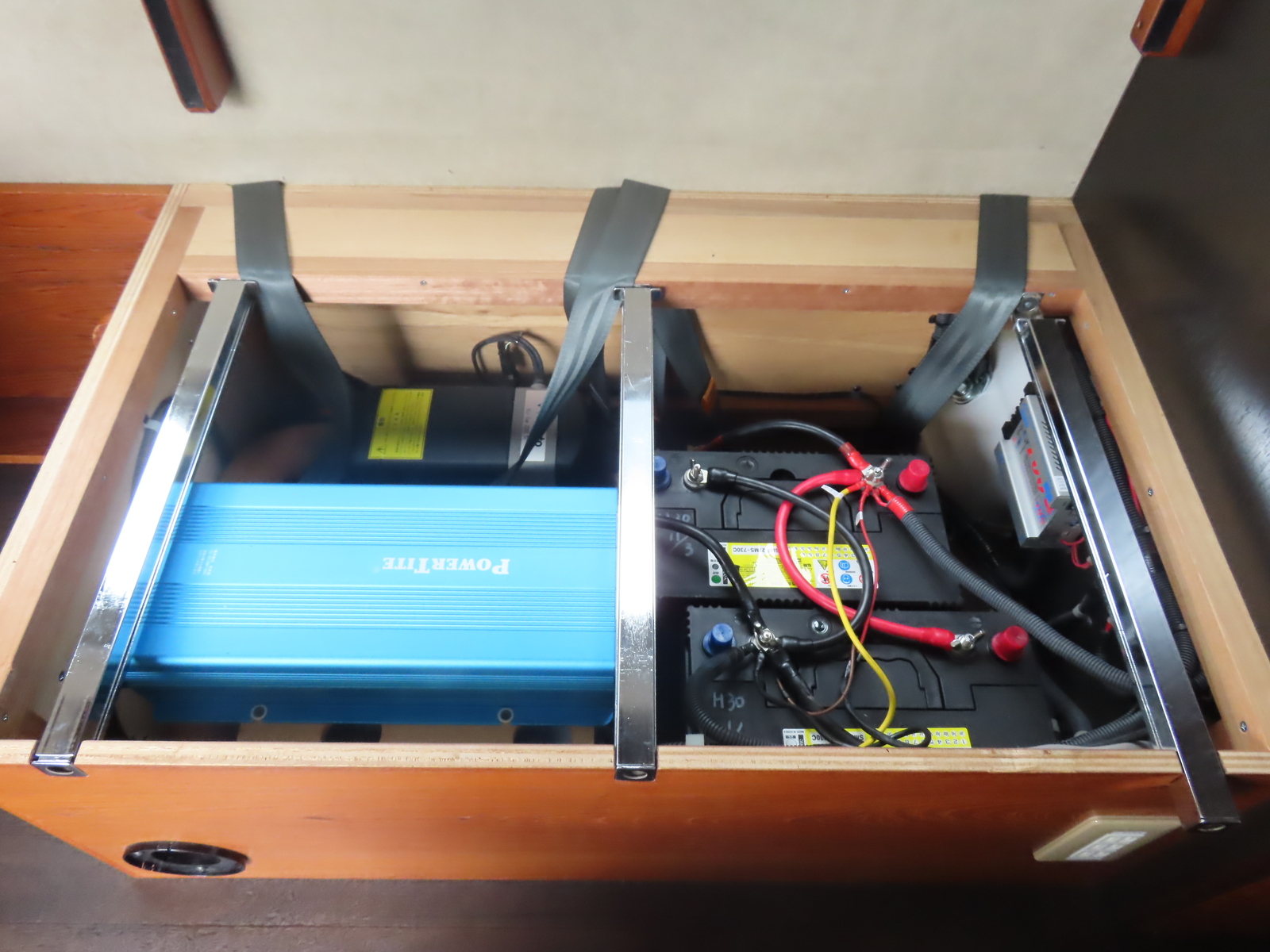 キャンピングカーバンコン