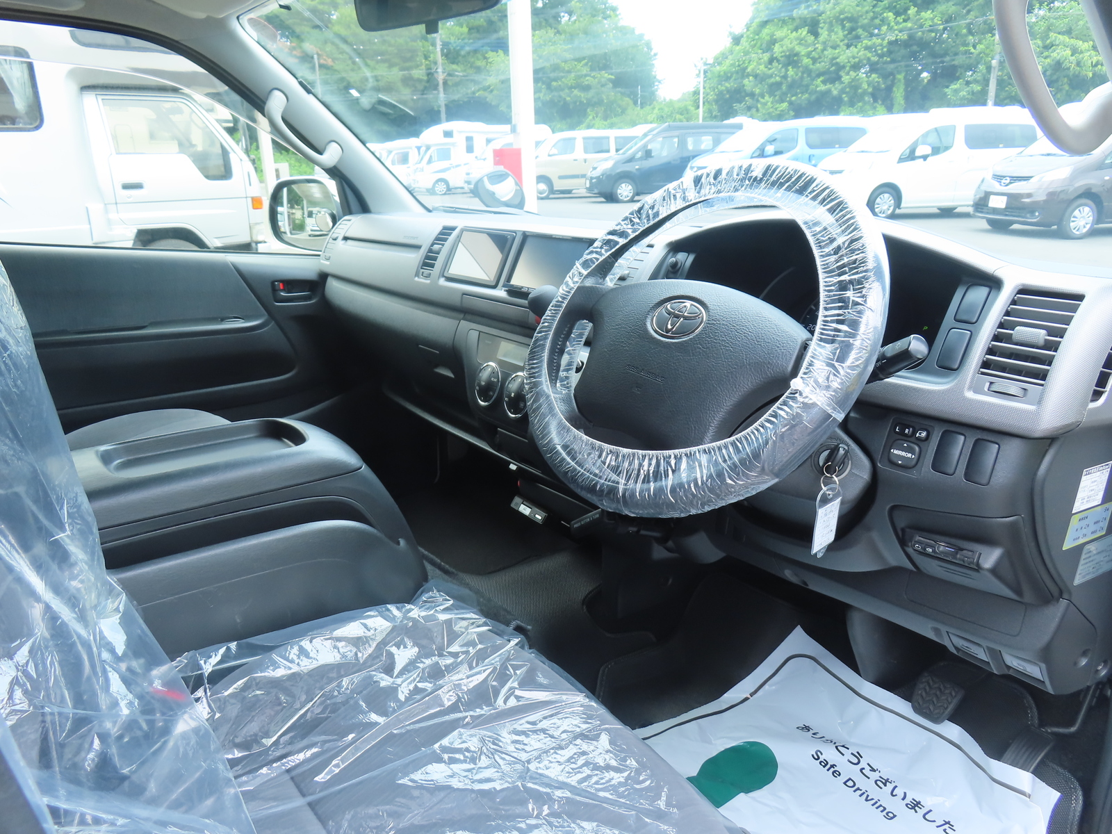 キャンピングカーバンコン