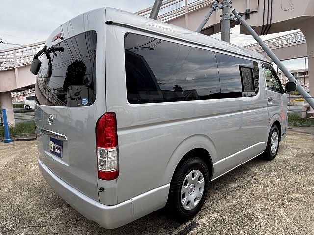 キャンピングカーバンコン