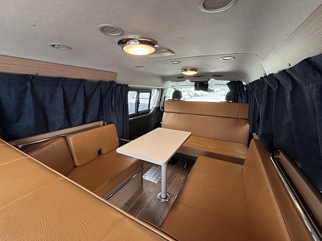 キャンピングカーバンコン