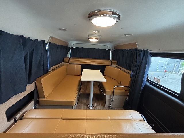 キャンピングカーバンコン