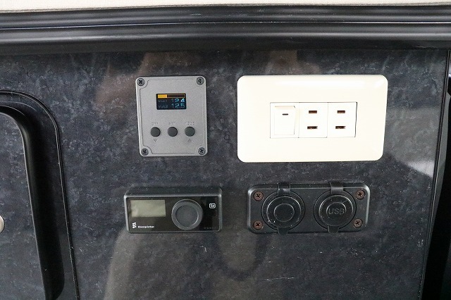 キャンピングカーバンコン