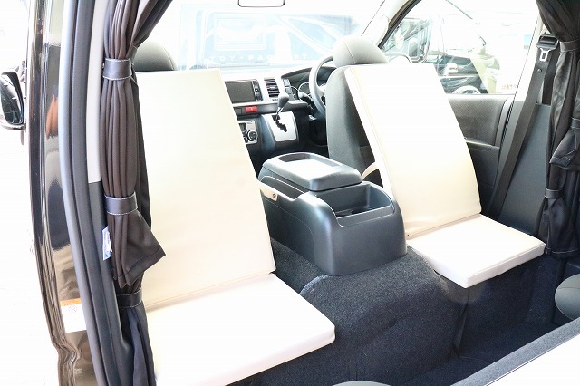 キャンピングカーバンコン