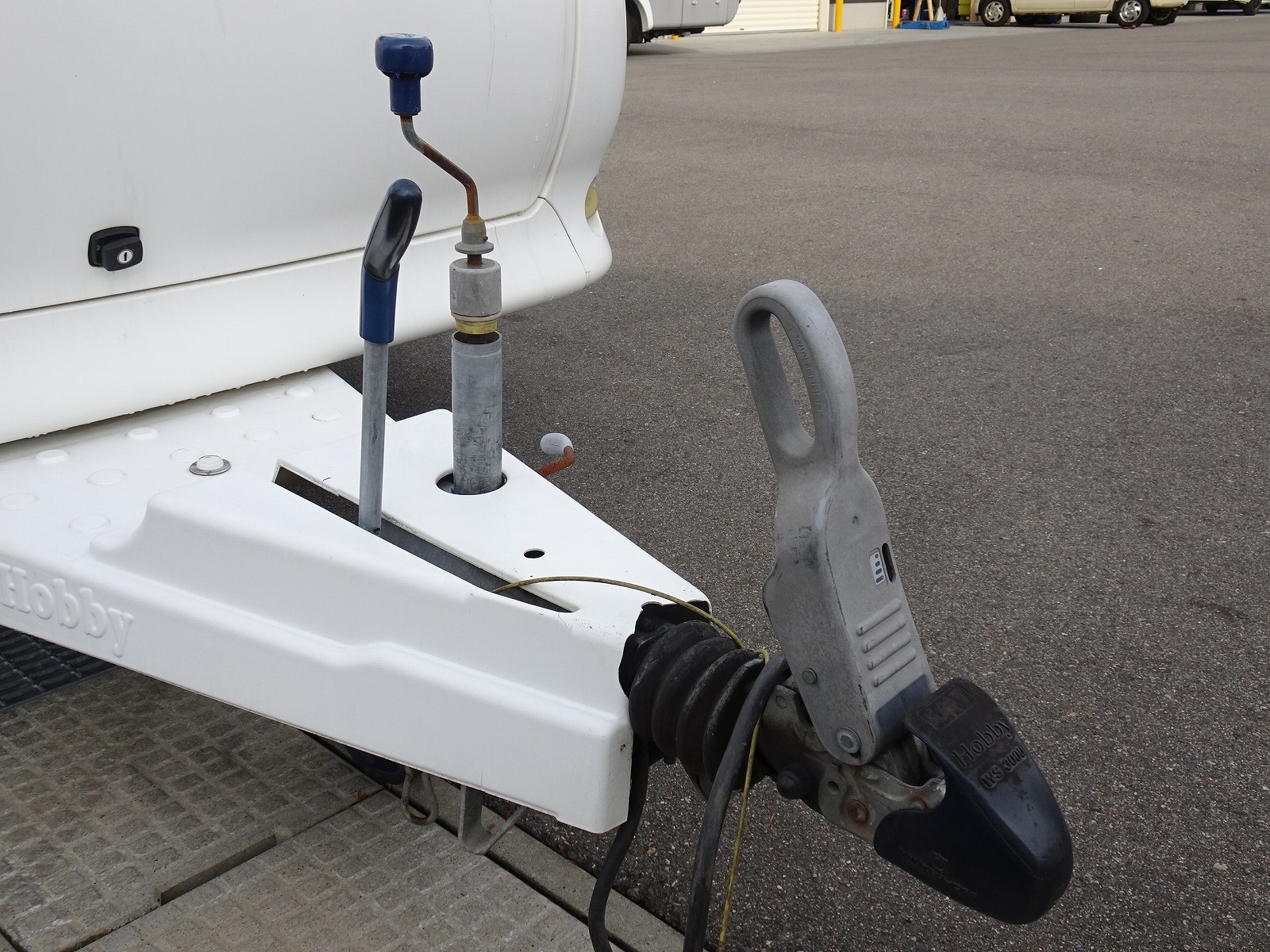 キャンピングカートレーラー