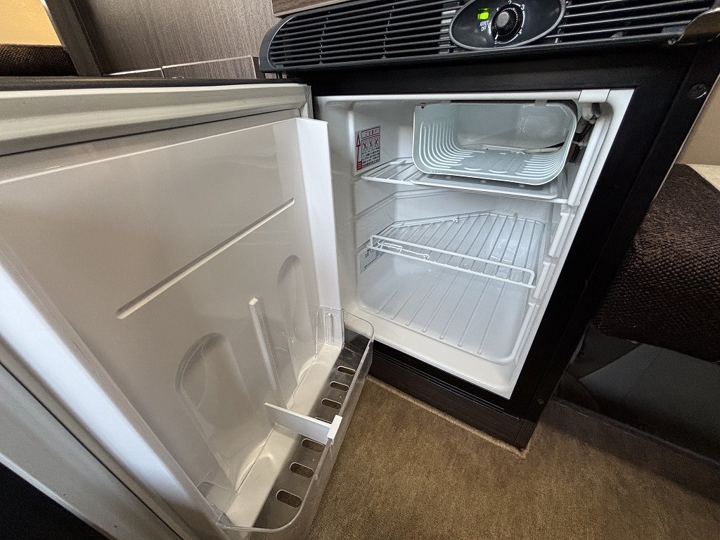 キャンピングカーキャブコン