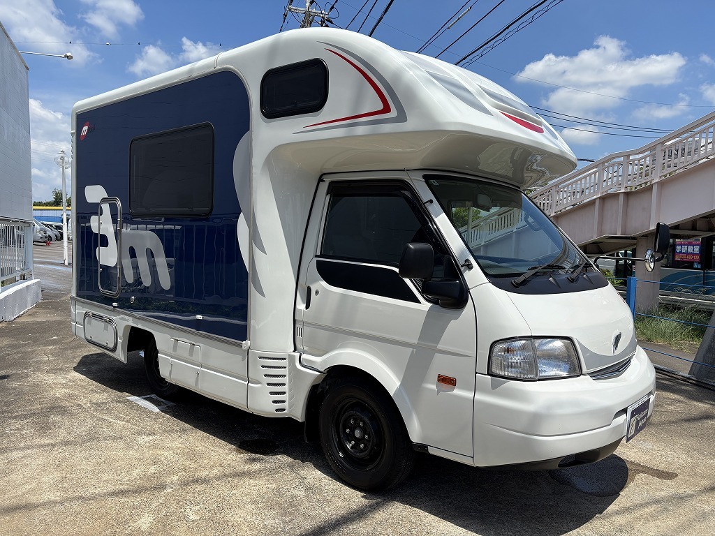 キャンピングカーキャブコン