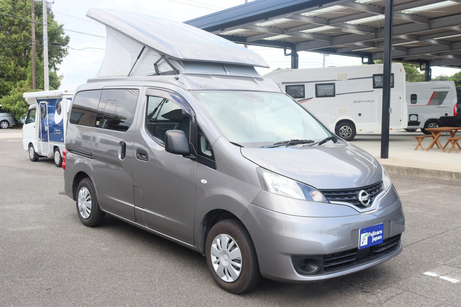 キャンピングカーバンコン