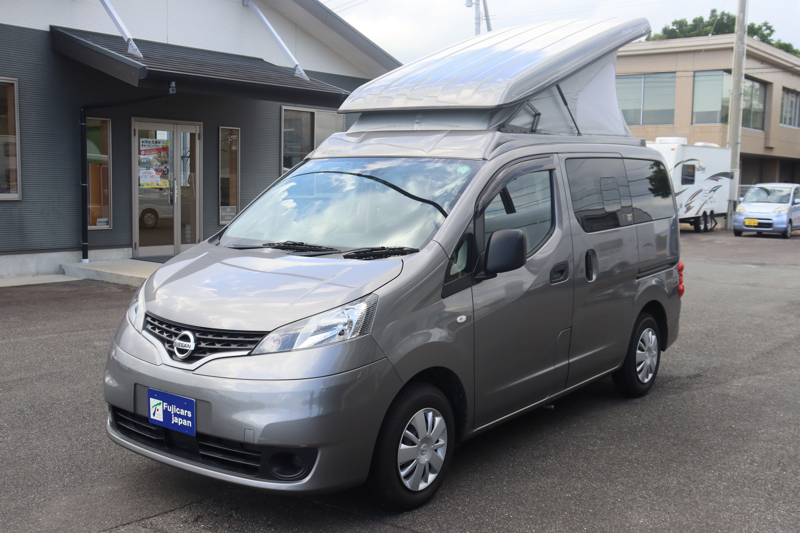 キャンピングカーバンコン