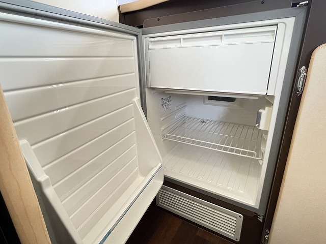 キャンピングカーキャブコン