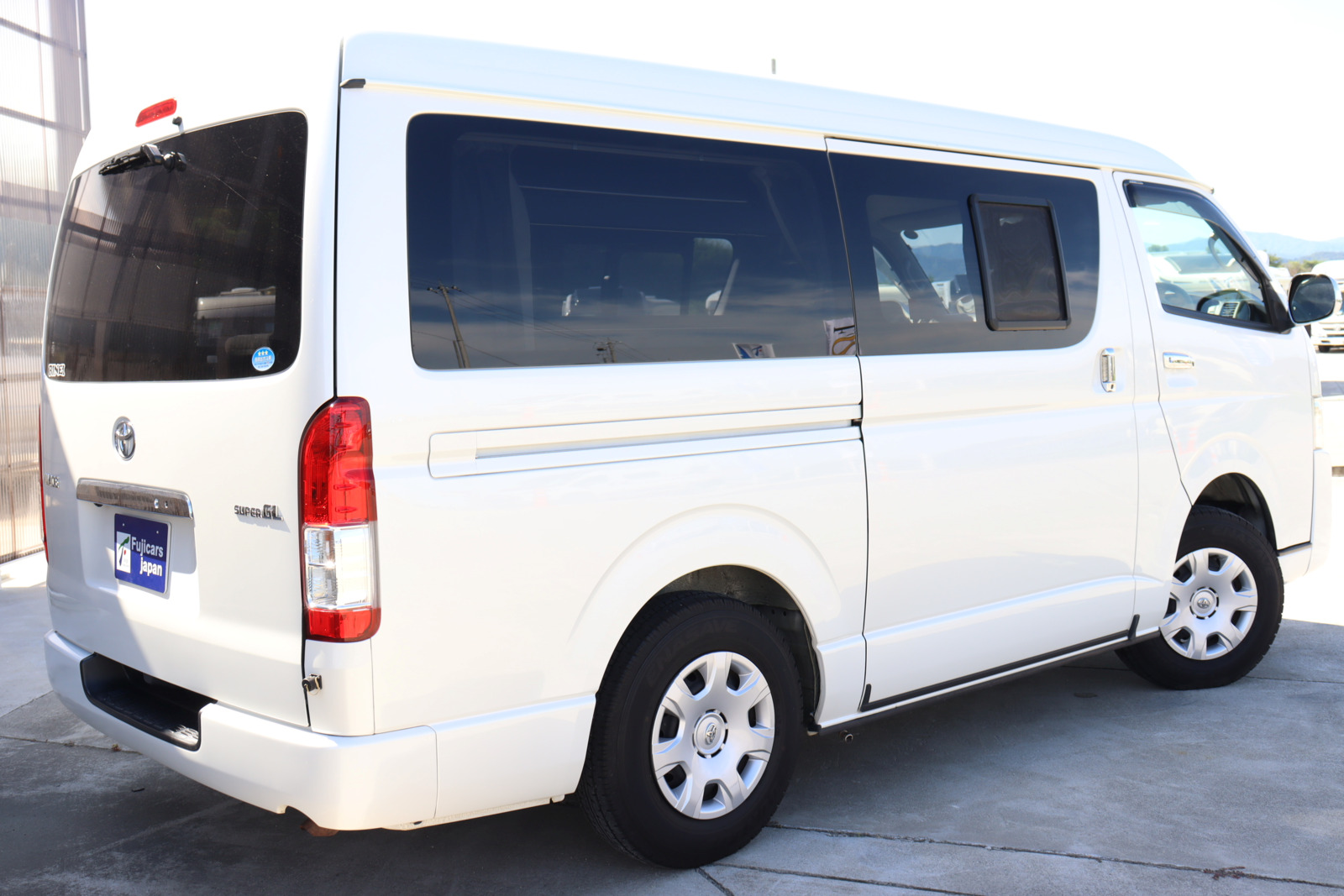 キャンピングカーバンコン