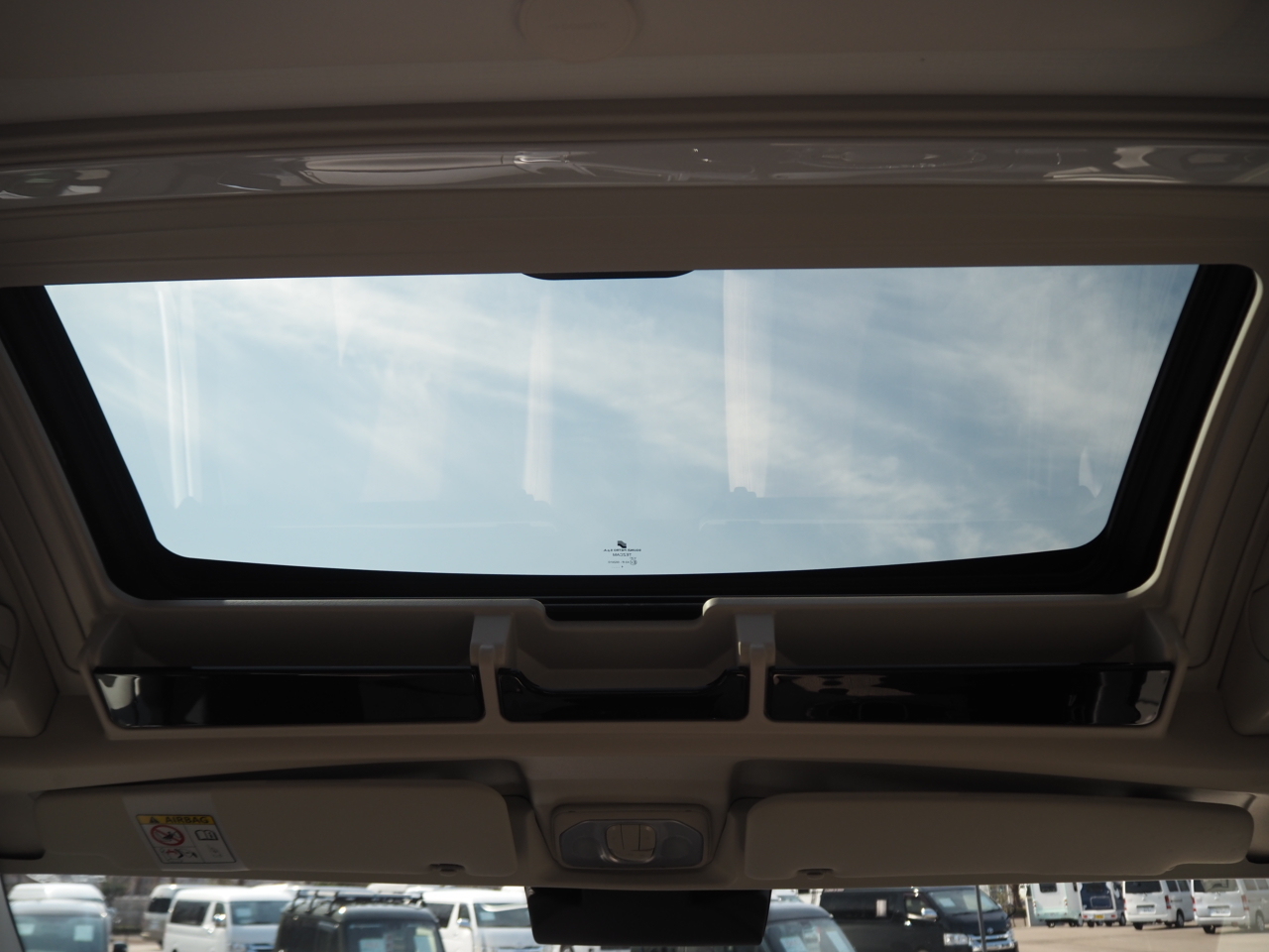 キャンピングカーバンコン