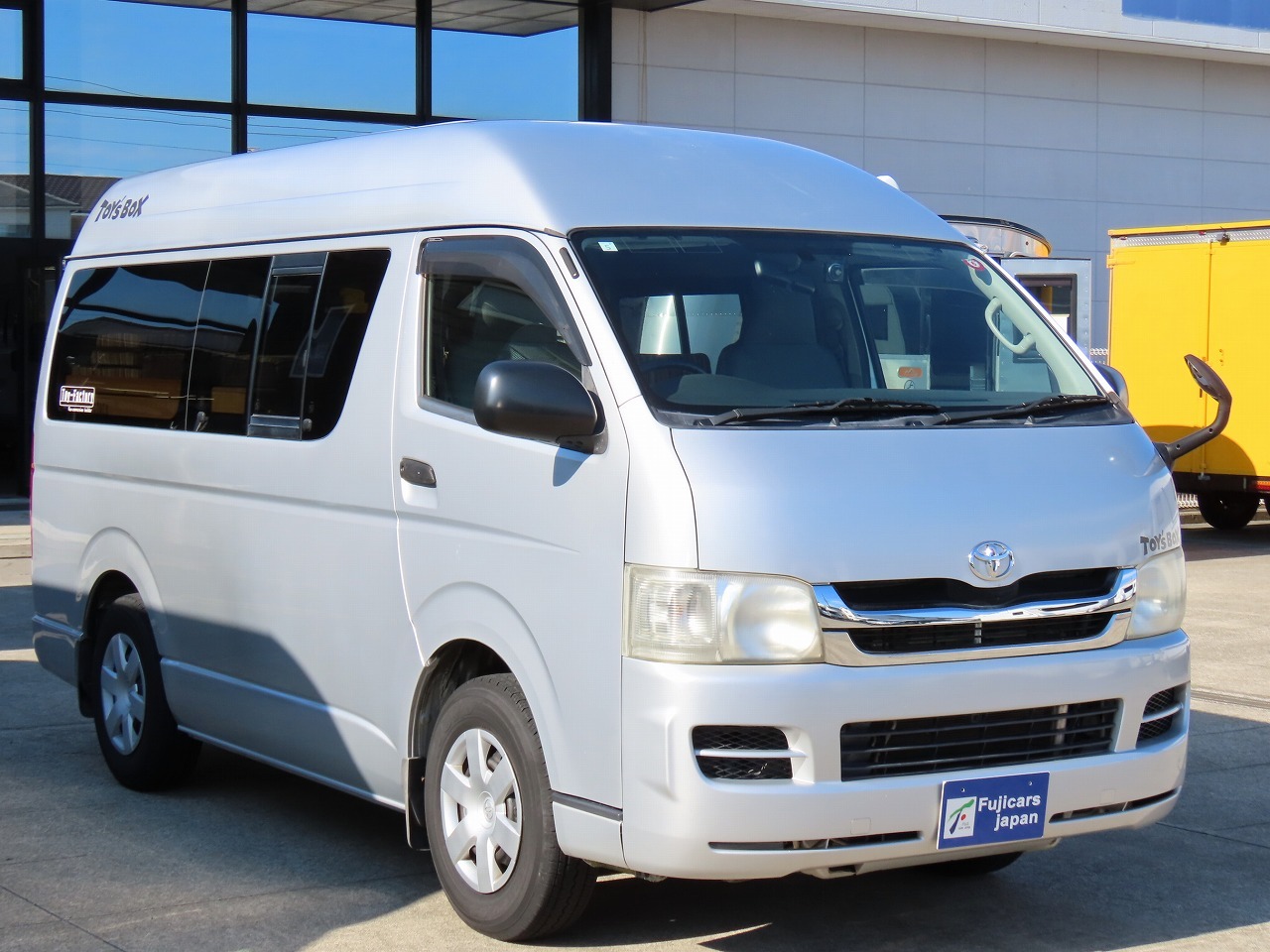 キャンピングカーバンコン