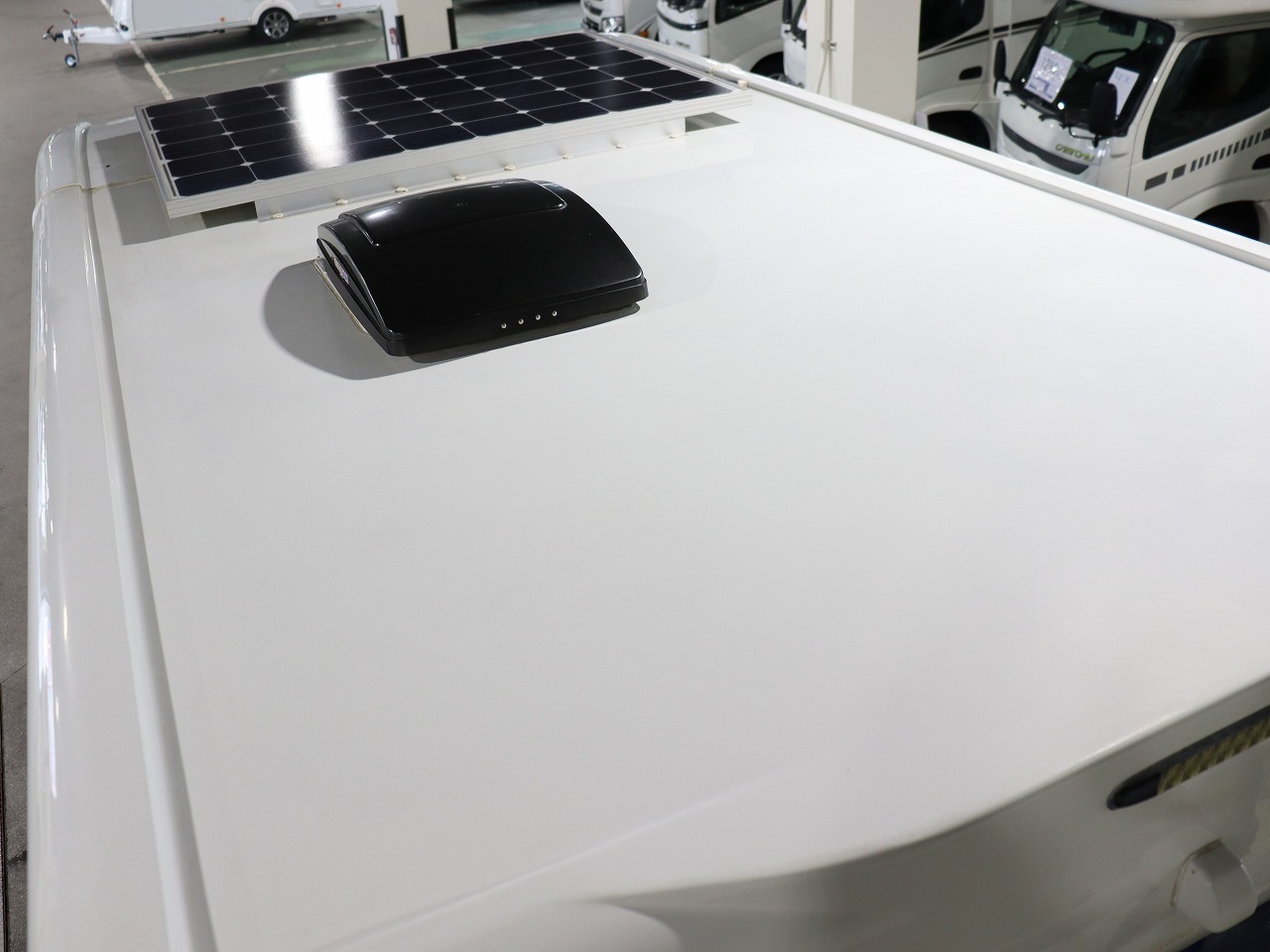 キャンピングカーキャブコン