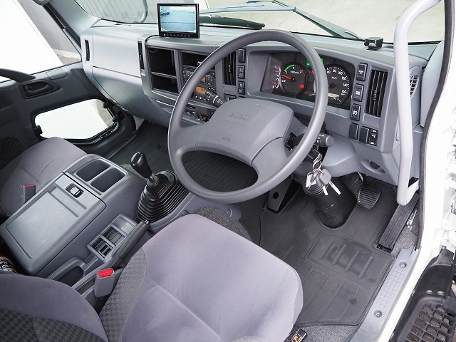 いすゞフォワード