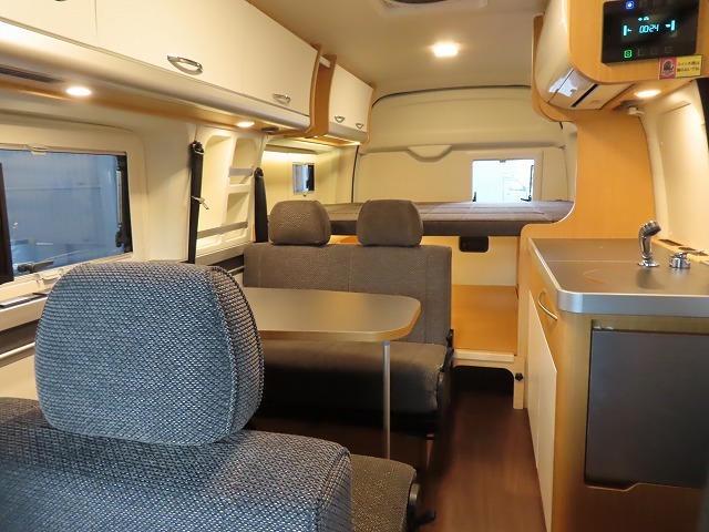 キャンピングカーバンコン