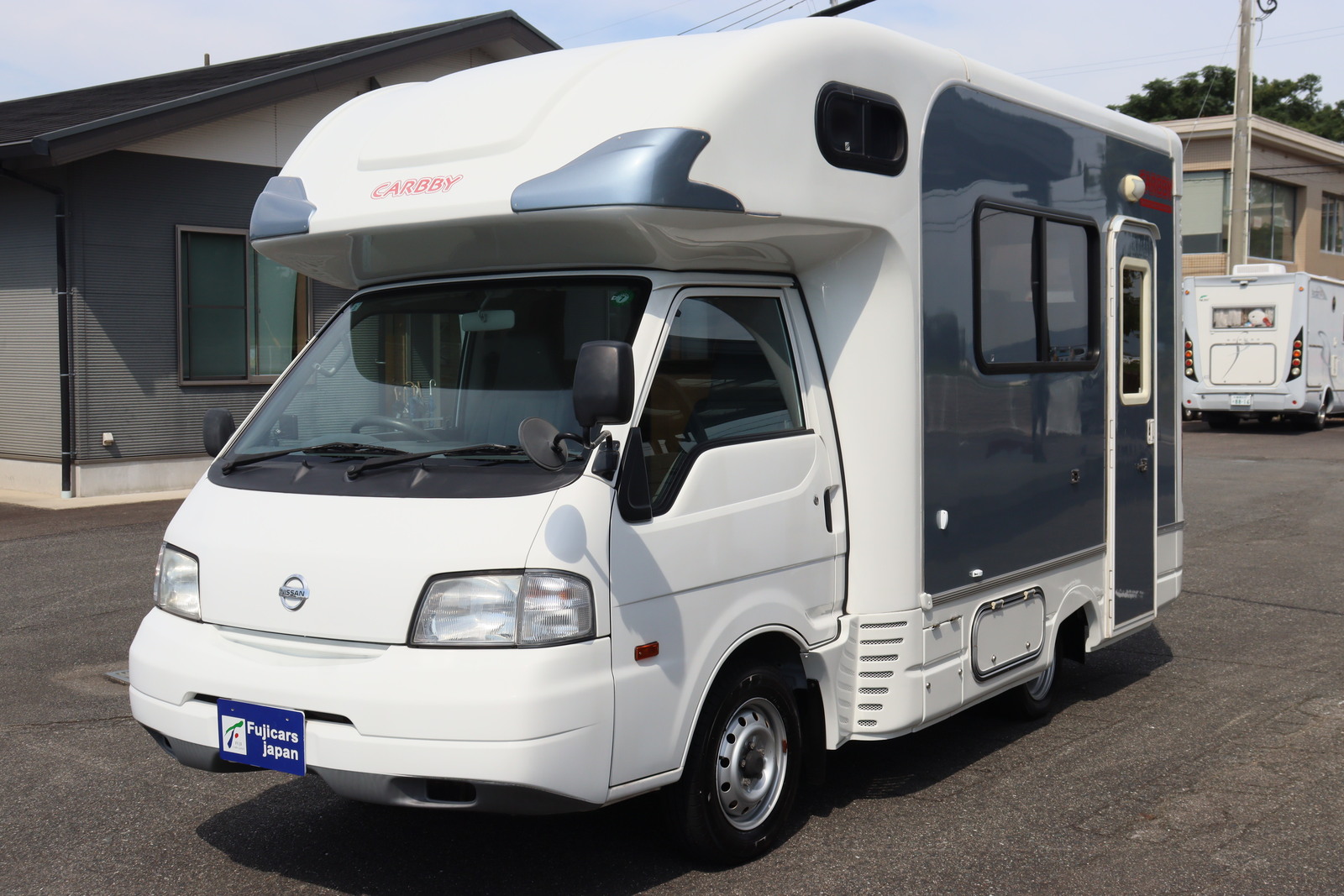 キャンピングカーキャブコン