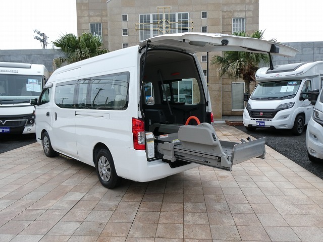 日産NV350キャラバン