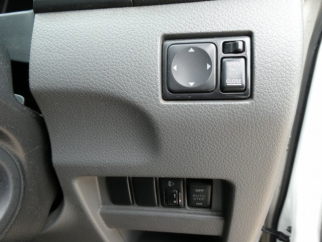 日産NV350キャラバン