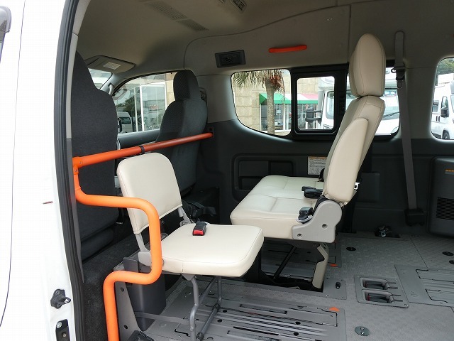 日産NV350キャラバン