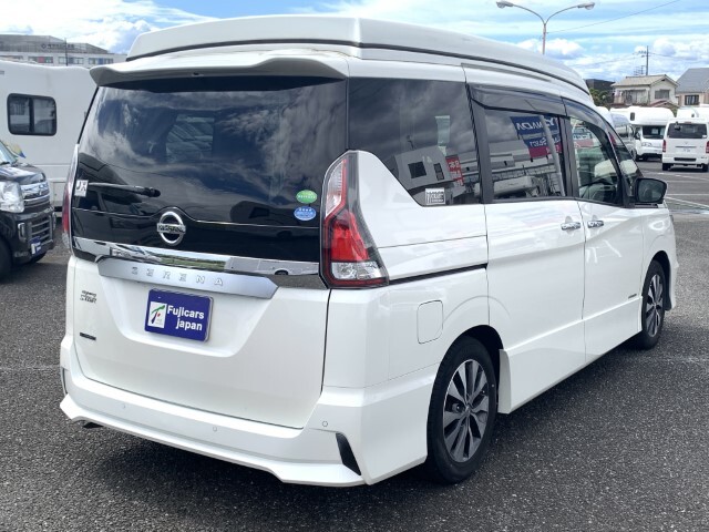 キャンピングカーバンコン