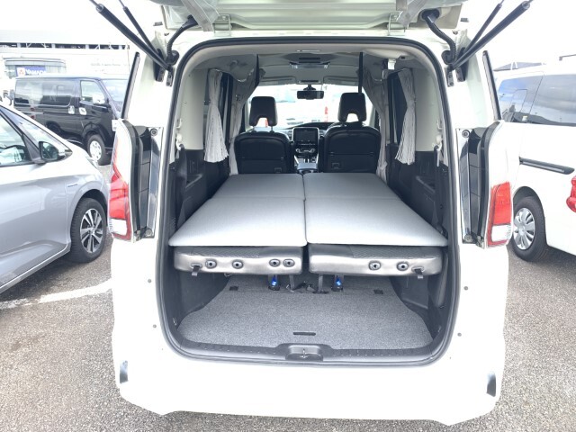 キャンピングカーバンコン