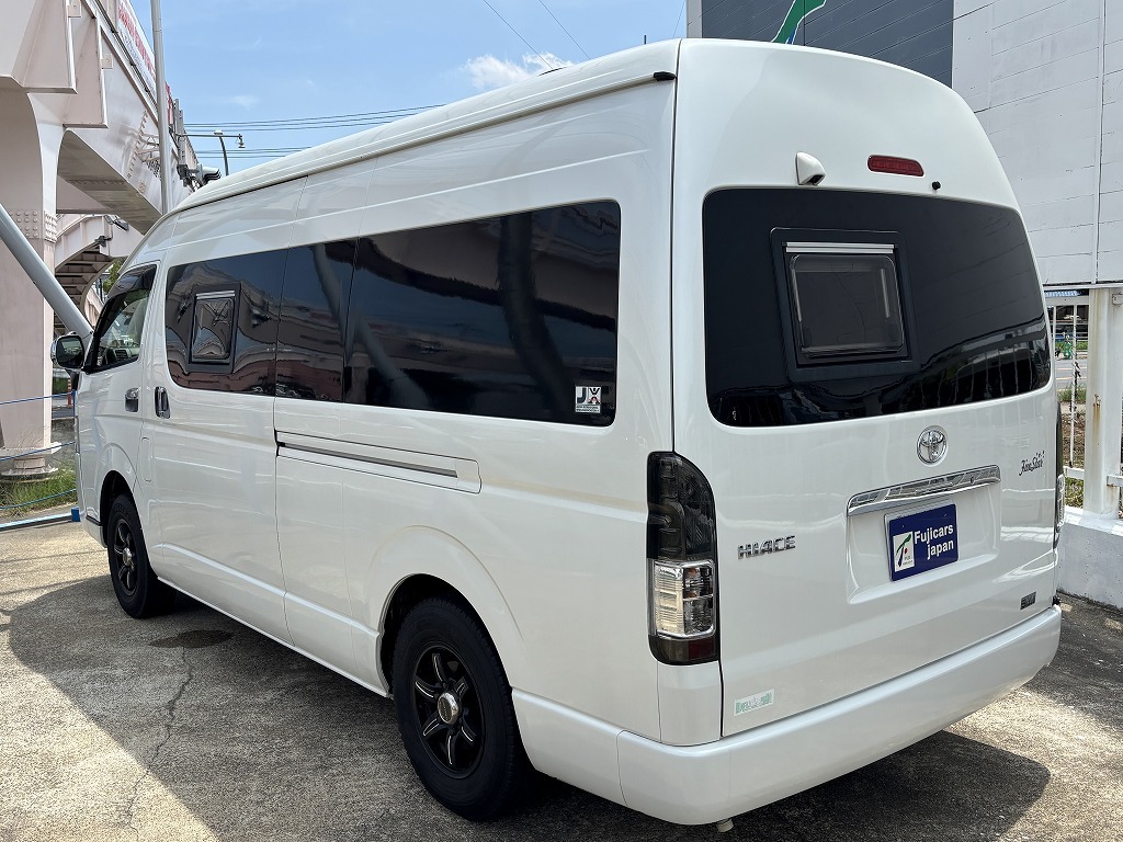 キャンピングカーバンコン