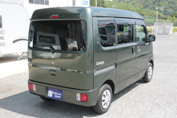 キャンピングカー軽キャンパー