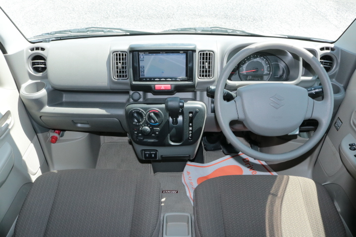 キャンピングカー軽キャンパー