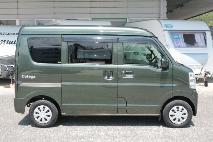 キャンピングカー軽キャンパー