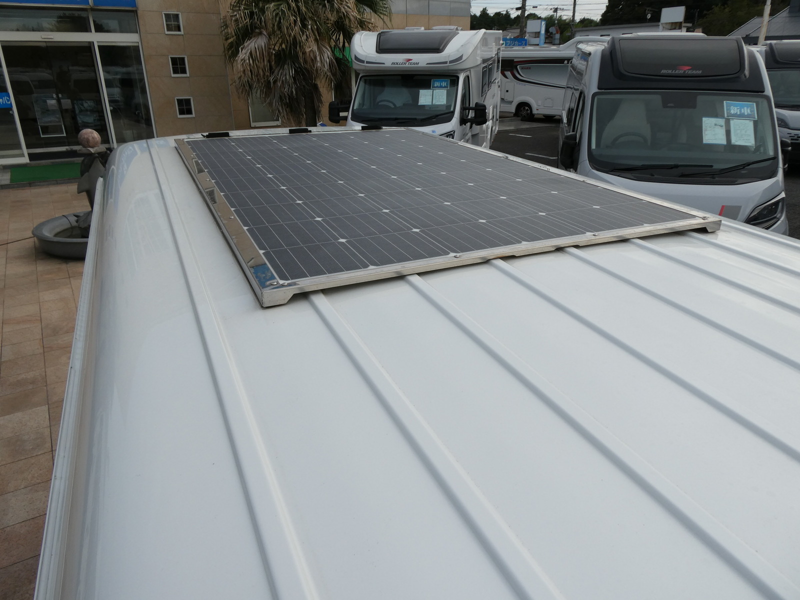 キャンピングカーバンコン