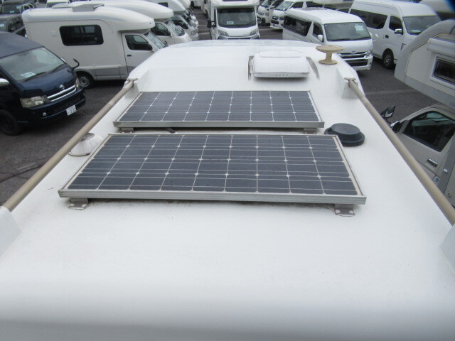 キャンピングカーキャブコン