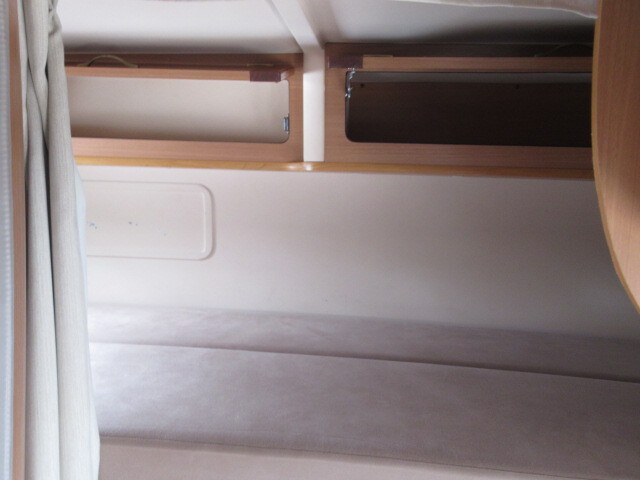 キャンピングカーキャブコン