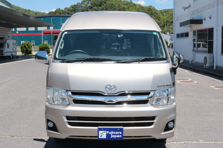 キャンピングカーバンコン