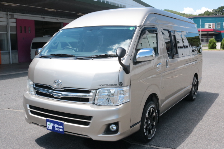 キャンピングカーバンコン