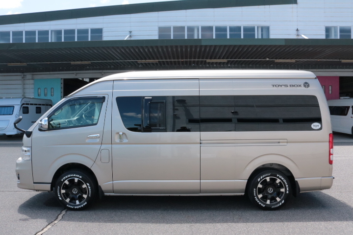 キャンピングカーバンコン