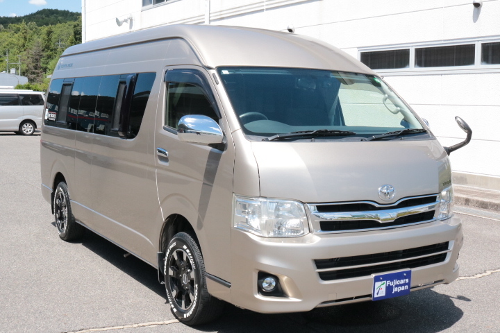 キャンピングカーバンコン