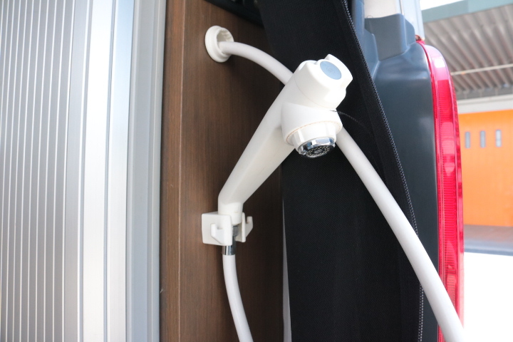 キャンピングカーバンコン