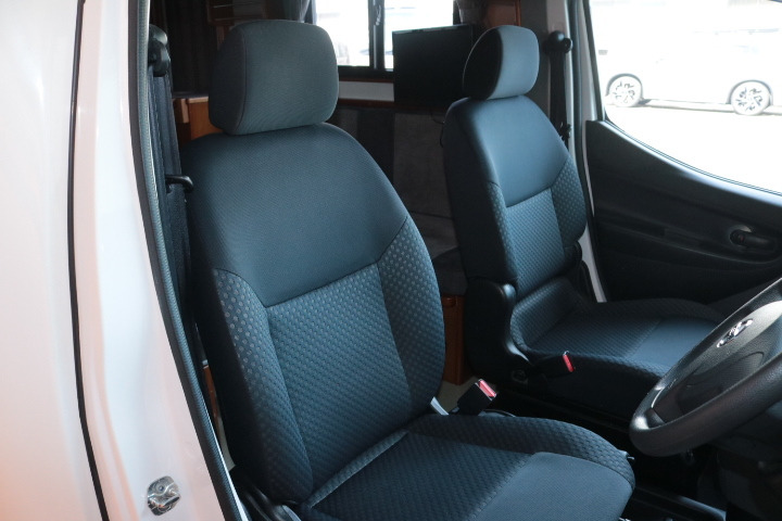 キャンピングカーキャブコン