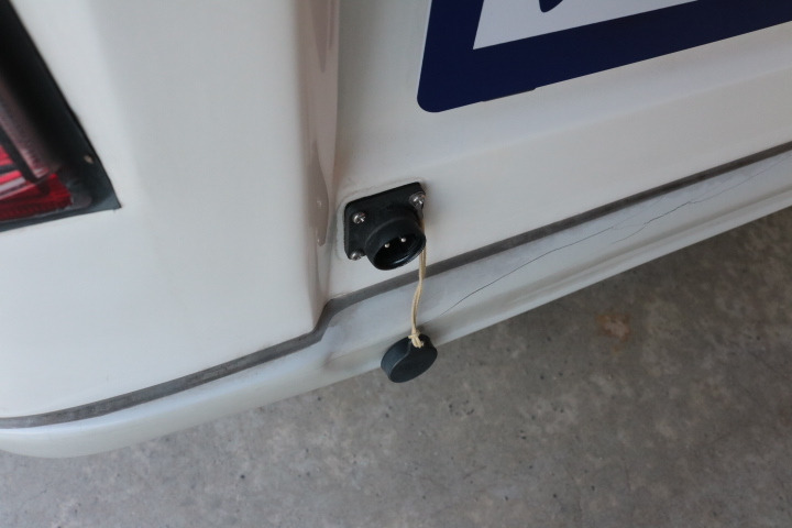 キャンピングカーキャブコン