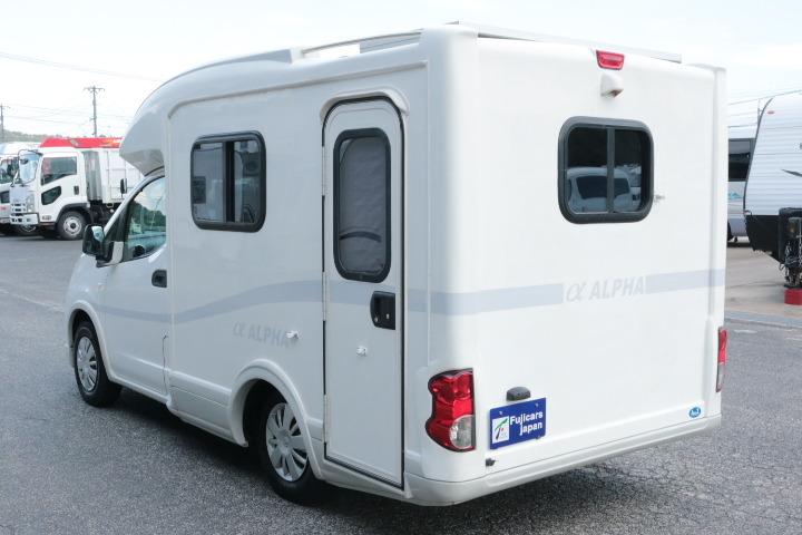 キャンピングカーキャブコン