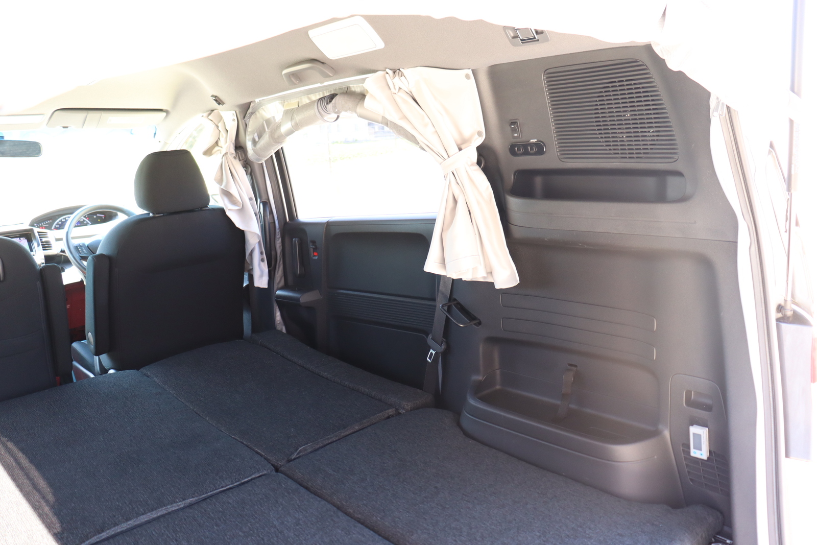 キャンピングカーバンコン