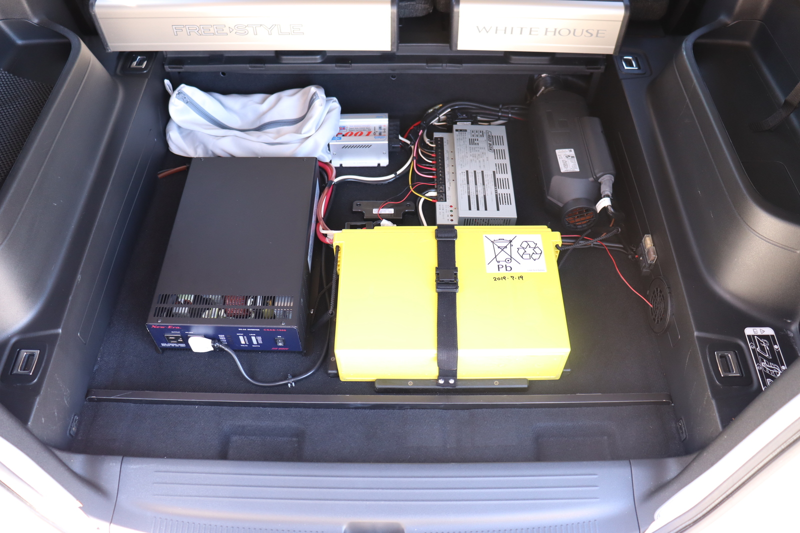 キャンピングカーバンコン