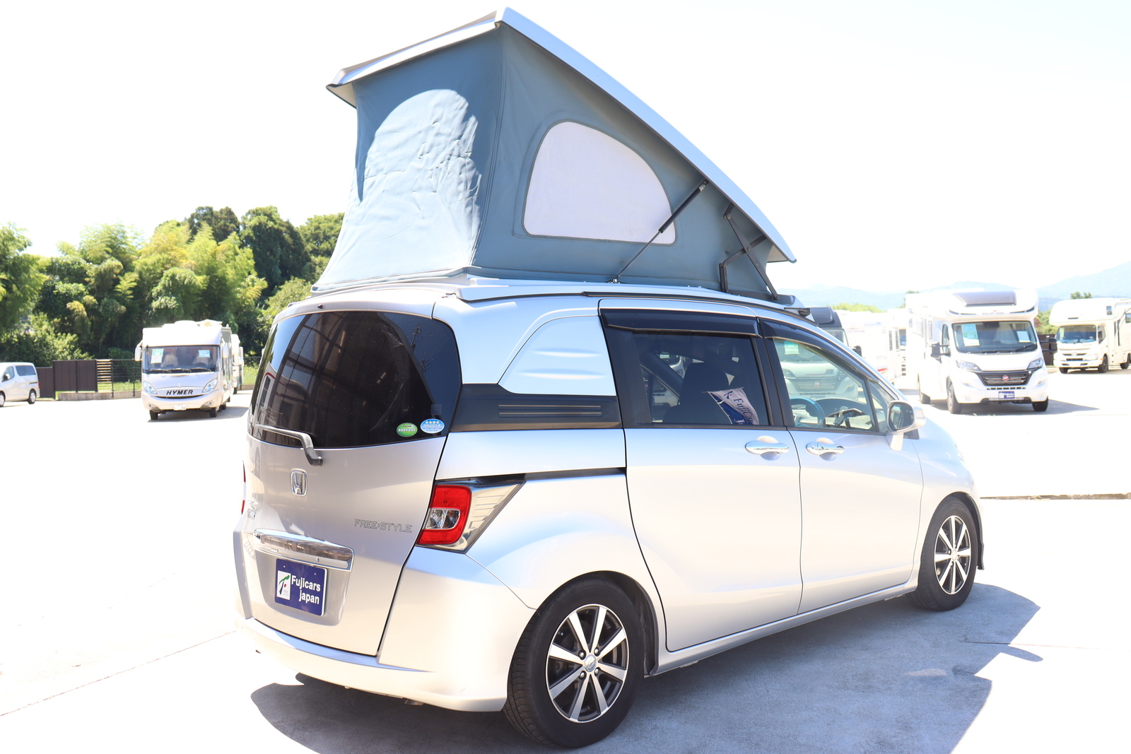 キャンピングカーバンコン