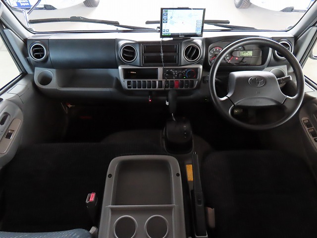 キャンピングカーキャブコン