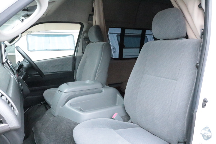 キャンピングカーバンコン