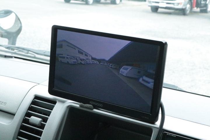 キャンピングカーバンコン