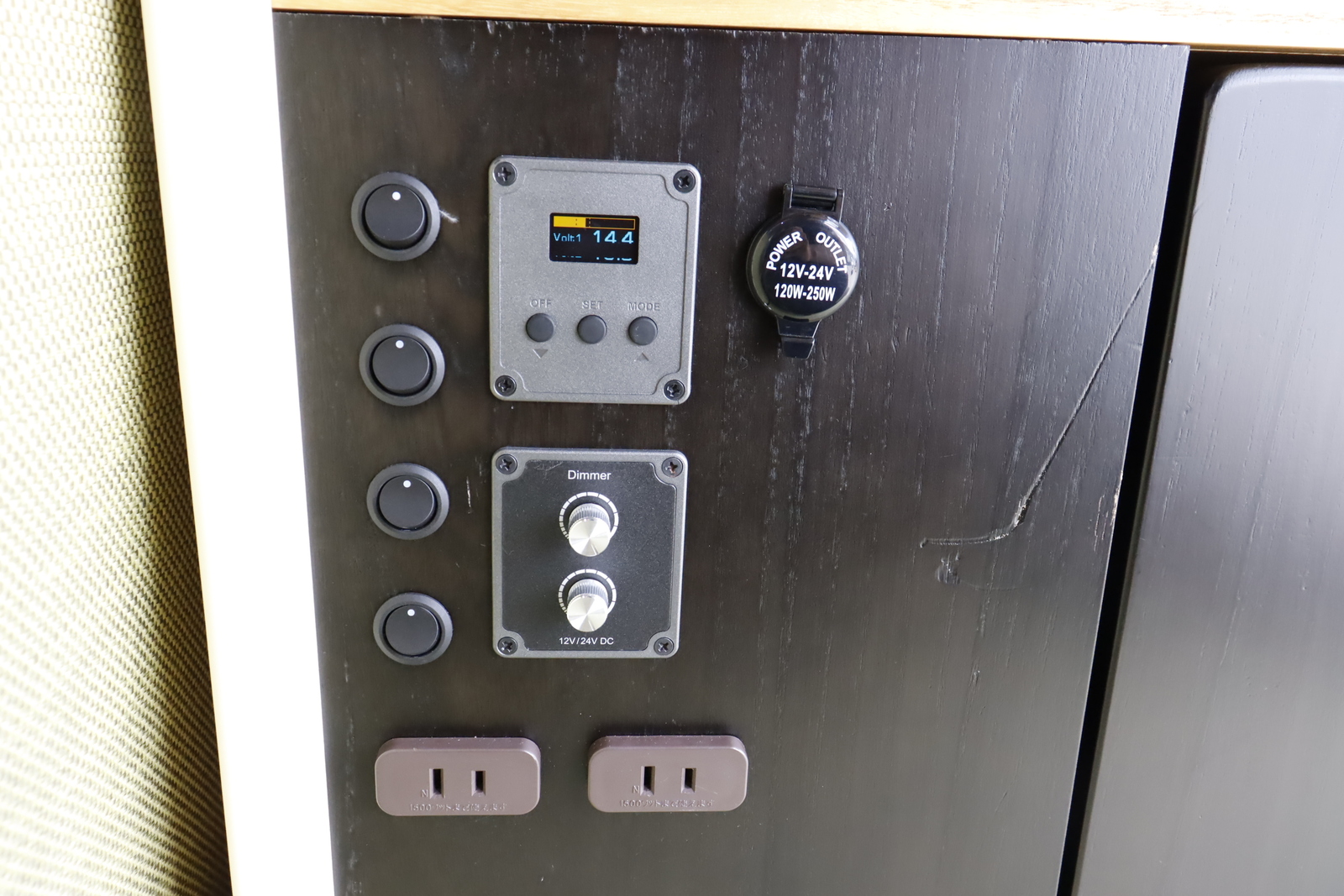 キャンピングカー軽キャンパー