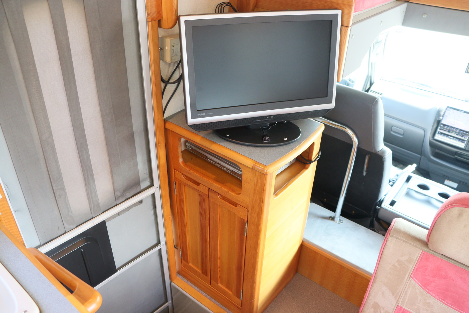 キャンピングカーキャブコン