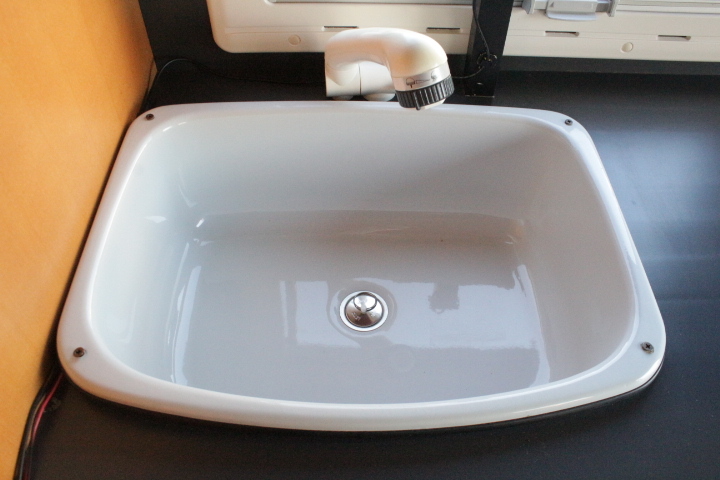 キャンピングカーキャブコン